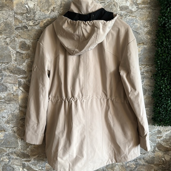 DKNY Hooded Anorak Jacket - Picture 4 of 5
